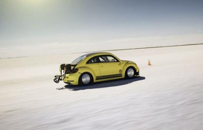 Najrýchlejší VW Beetle na svete: 550 koní a rekordná rýchlosť 328 km/h!