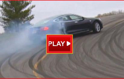 Video: Driftujúca Tesla Model S