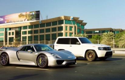 VIDEO: Nissan Patrol, ktorý porazil Hammonda v Porsche 918!
