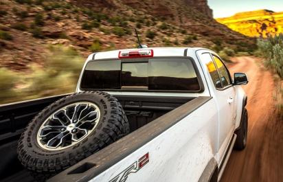 Test: Najlepšie cestné a all-terrain pneumatiky!