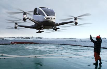 Lietajúci dron taxík: Letíš 100 km/h bez vodiča! 