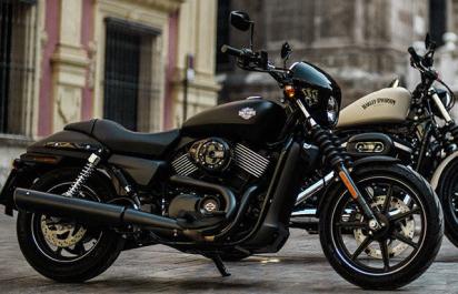 Nový Harley-Davidson tvoj za 6 324 eur! 