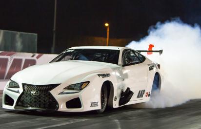 3000-koňová Lexus beštia dá 440 km/h za 5,5 sekundy!