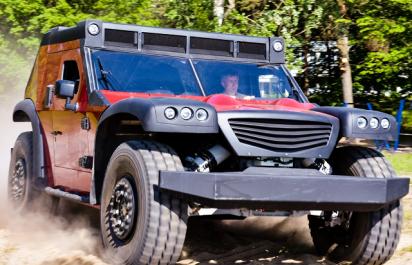 Funter 4x4x4: Samostatný pohyb a brzdenie všetkých kolies + jazda bokom! 