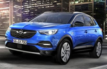 Rival Tiguanu? Krajší brat Peugeotu 3008 - Opel Grandland X!