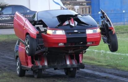 VIDEO: Transformer Lada z Ruska!