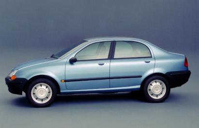 Toto malo byť najlacnejšie Porsche v roku 1994!