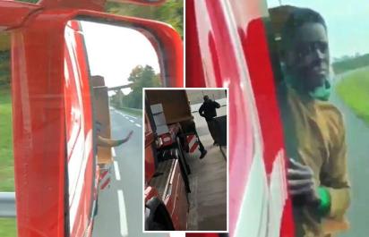 VIDEO: utečenci naskočili na kamión, vodič s nimi vypiekol!