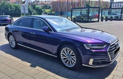 Exkluzívne Audi A8: Zamatová Velvet Purple valcuje internet!