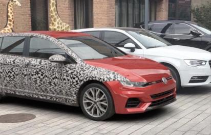 Tajné foto: toto je nový VW GOLF 8. generácie!