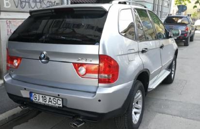 BMW X5 z Číny: Lacná kópia jazdí aj po 14 rokoch!