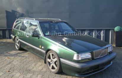 Najbrutálnejší kombík: 24 ročné Volvo s výkonom 435 koní!