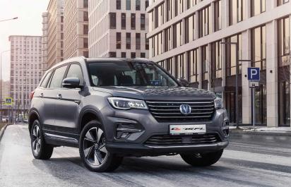 Čínske SUV s výkonom 347 koní sa v Európe predáva za 20 270 €!