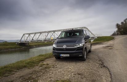 Test: Volkswagen Multivan T6.1 – Švajčiarsky nožík