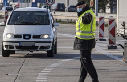 Koronavírus: Aké sú obmedzenia v cestovaní/práci v rôznych krajinách?