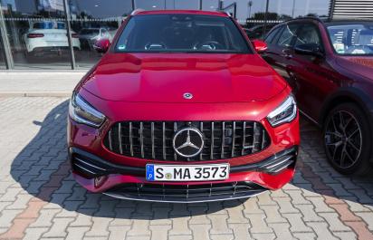 Prvá jazda: Mercedes-AMG GLA35 4Matic – Už je SUV a naozaj rýchle