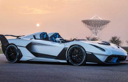 Lamborghini postavilo auto bez čelného skla na normálne cesty
