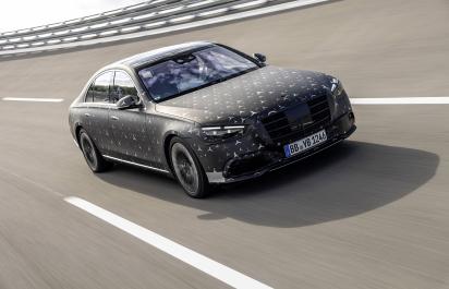 Mercedes v triede S ukáže úplne nové bezpečnostné prvky