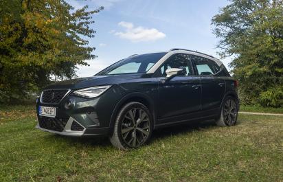 SEAT Arona je auto vhodné aj do mesta, inovácia ho ešte zlepšila