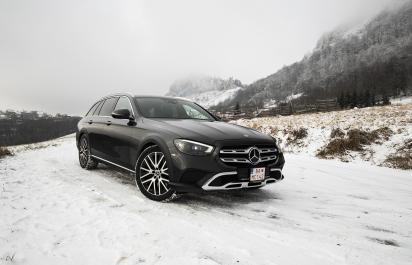 Test: Mercedes-Benz E450 All-Terrain – Elegán s terénnym nádychom