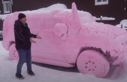 Video: Čo sa stane pri umývaní auta pri -40°C?