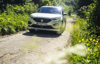 Môže SEAT Tarraco FR poľovať medzi hotSUV?