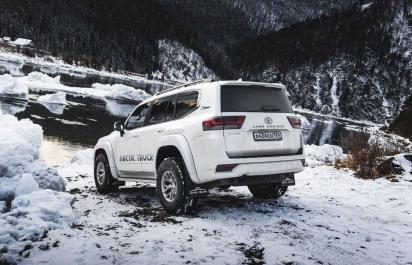 Arctic Trucks spravil z Toyoty Land Cruiser ešte extrémnejší off-road