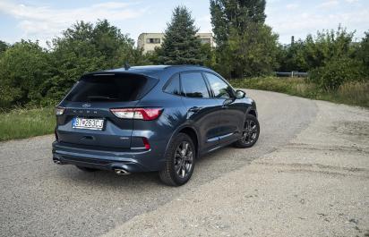 Ako si vybrať nový Ford Kuga? Je lepšia nafta, či hybrid?