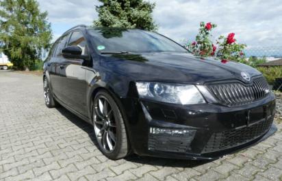 Octavia Combi s výkonom 480 koní za 17 000 €? Nech sa páči!