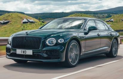 Bentley Flying Spur bude mať hybrid, svet sa mení