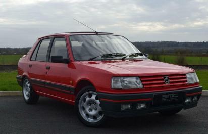 30 ročný Peugeot na predaj za 34 600 €, prečo?