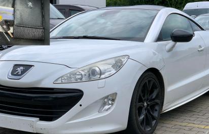 Peugeot s rekordným nájazdom: Za 9 rokov 591 000 km!