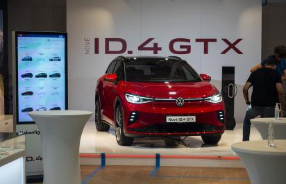 Prichádza Volkswagen ID.4 GTX, má dva motory a pohon všetkých kolies