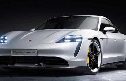Porsche Taycan monštrum: 761 koní, 0-100 km/h za 2,8 s. aj napriek váhe! 