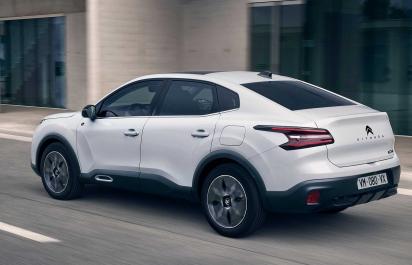 Citroën C4 X: Zvláštny sedan príde aj k nám