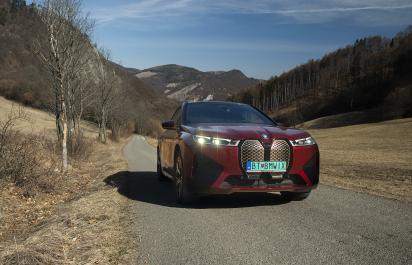 Test: BMW iX xDrive50 - Nehľadajte ďalej, toto je najlepšia verzia asi najlepšieho elektromobilu