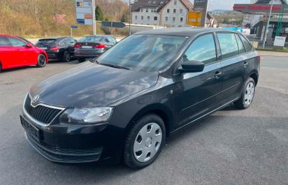 So Škodou Rapid najazdil za 8 rokov 26 km! Za koľko ju predáva?