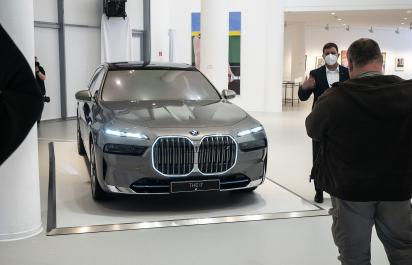 Nové BMW radu 7: Rozdelené svetlá delia ľudí na dva tábory