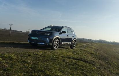 Test: Citroën C5 Aircross PHEV - Choďte a využívajte nabíjanie