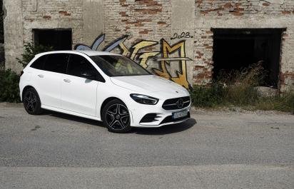 Test: Mercedes-Benz B250e - MPV žijú aj plug-in hybridmi