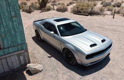 Video: Ako vo filme, 60 sekúnd a 6 Challengerov fuč