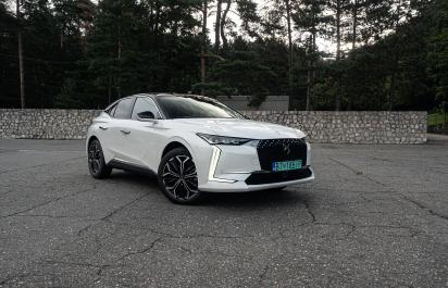 DS4 E-Tense je výnimočné auto, stojí ale za tie peniaze?