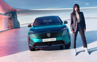 Nový Peugeot e-3008 predvádza najpokrokovejšiu elektrickú technológiu koncernu Stellantis