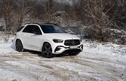 Test: Mercedes-Benz GLE350de - Hasí viac problémov naraz