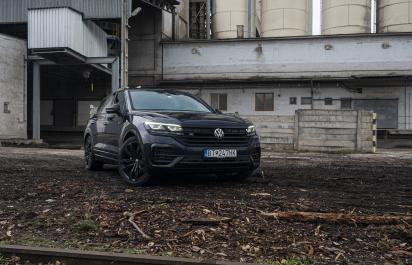 Volkswagen Touareg znižuje základnú cenu, je za 54 890 eur