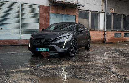 Peugeot 408 GT je Lamborghini Urus s nízkym rozpočtom