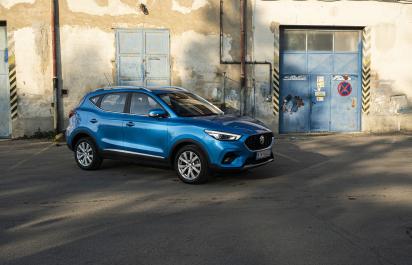 Jazda na MG ZS: Berte základ