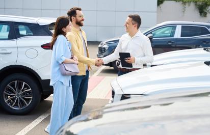 6 dôvodov, prečo kupovať jazdené vozidlo na lízing