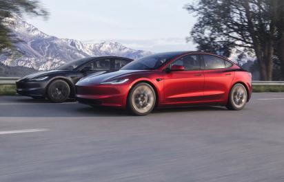 Neprehliadnite: Tesla sa rozhodla ukončiť výrobu svojho najlacnejšieho Modelu 3
