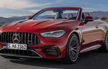 Chladenie sedadiel o 12 °C: 4x4 Mercedes-AMG kabrio delo